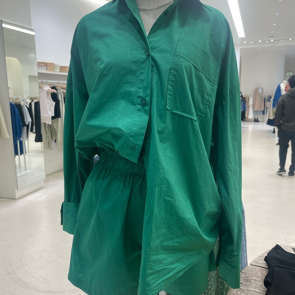 Selling Oak + Fort 2 piece relaxed button up top and shorts
